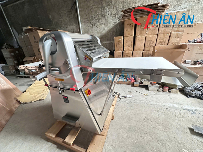 Cán bột với độ chính xác cao