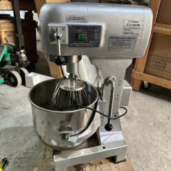 máy đánh trứng 30 lít LC-B30G
