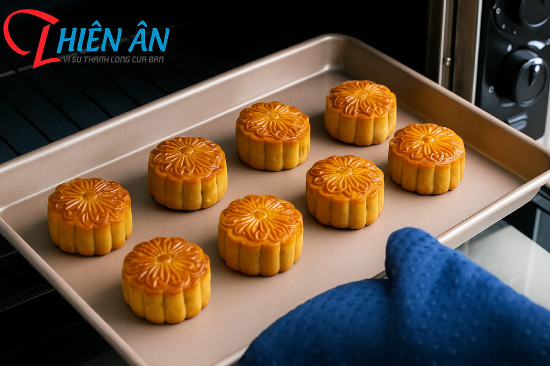Bánh chín đều vàng giòn đẹp mắt